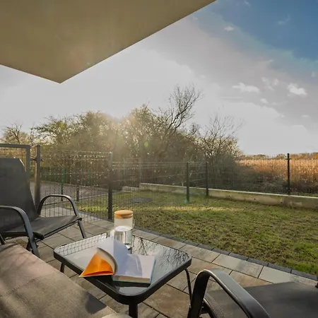 Апартаменты In Heron