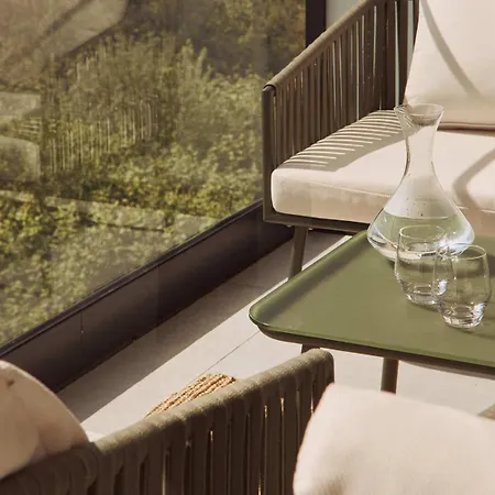 In Heron * Ястарня