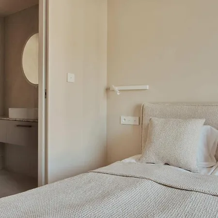 Apartment In Heron